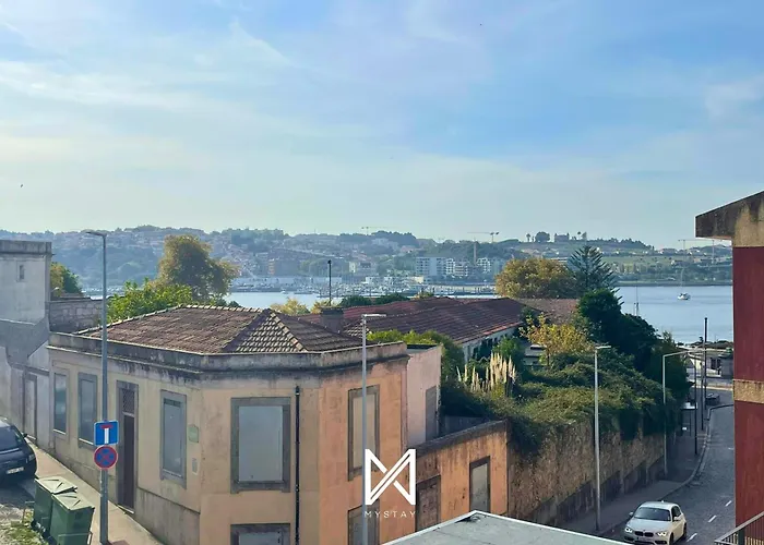 Mystay - Riverview House