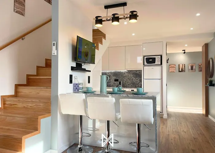 בית נופש Mystay - Riverview House