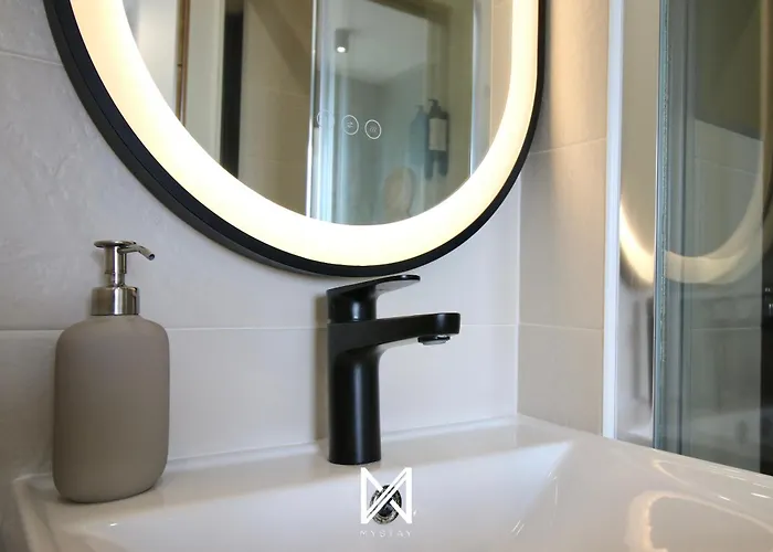 Mystay - Riverview House *