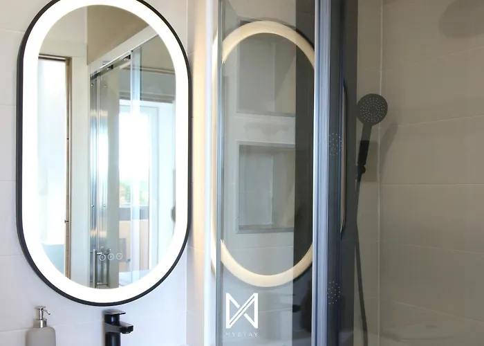 بيت للعطل Mystay - Riverview House