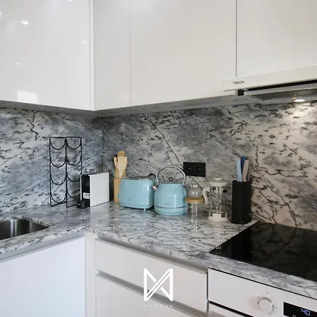 Mystay - Riverview House Holiday home *